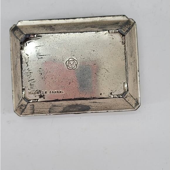 Vintage Metal Iris Flower Raised Relief Silk Lined Trinket Box Jewelry Box - Picture 7 of 10